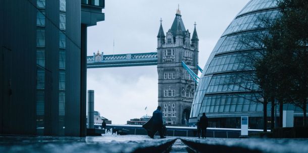 London, Kanal und Tower Bridge