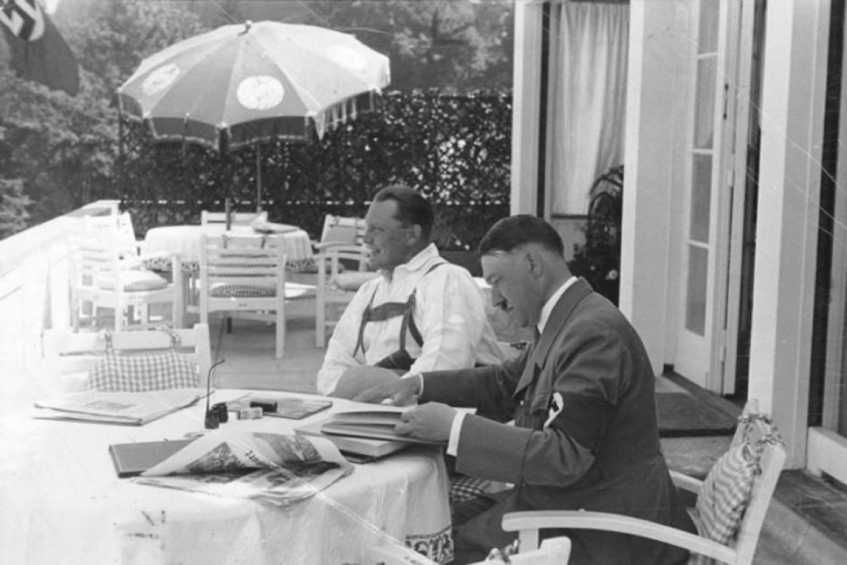 Obersalzberg, Hermann Göring, Adolf Hitler