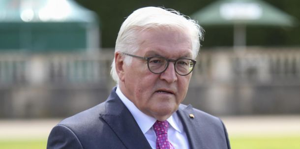 Dass Steinmeier die Kunst des Taktierens meisterhaft beherrscht, hat der einstige Vertraute von Gerhard Schröder in der Vergangenheit bereits oft bewiesen.