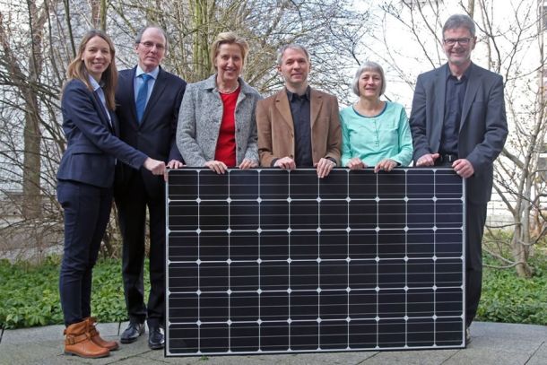 v.l.n.r.: Doreen Fragel, Franz-Michael Hemesath, Christel Wemheuer, Winfried Binder (Energieagentur), Dinah Epperlein, Ralf Buberti