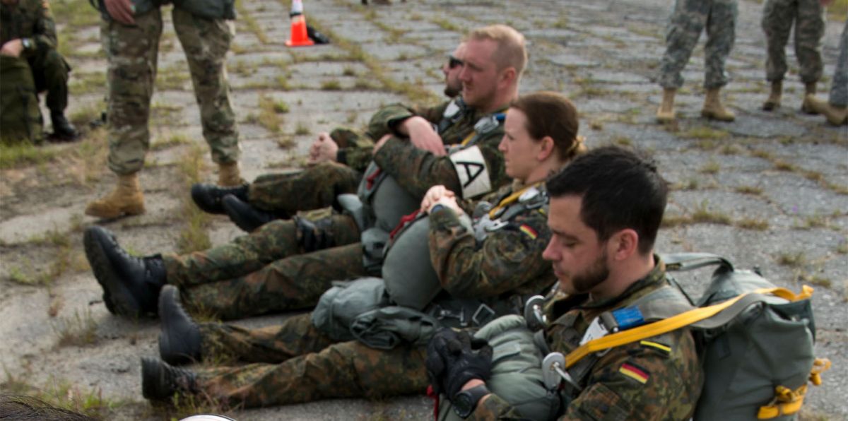 Die Bundesregierung hatte im Juni das Modell des "Neuen Wehrdienstes" vorgestellt. Das Konzept soll helfen, die Bundeswehr für den Verteidigungsfall zu rüsten.