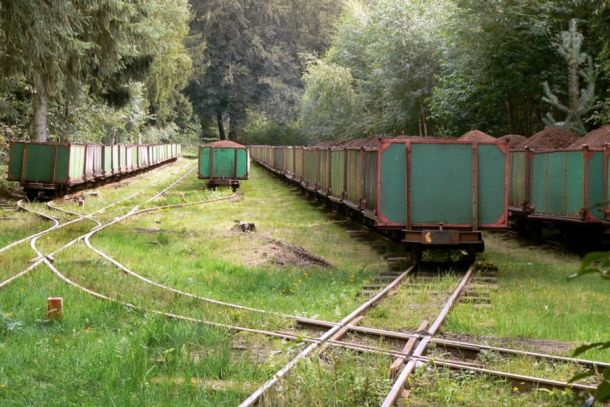 Torfbeladene Loren im Großen Moor bei Gifhorn