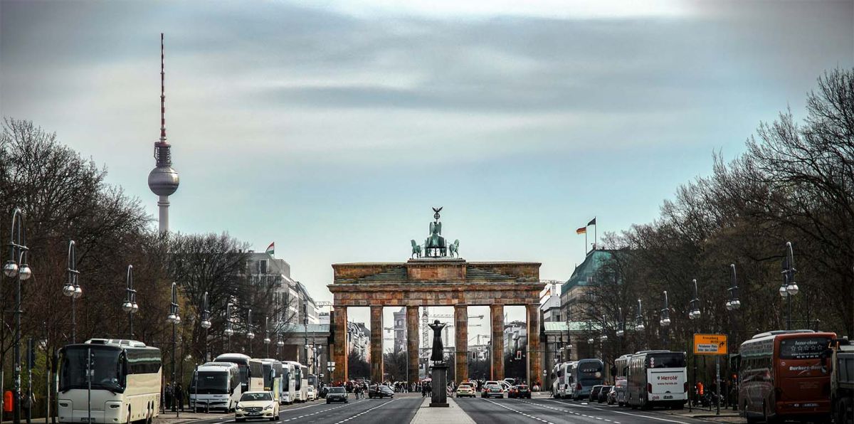 Jedoch, bis heute sind alle Bemühungen gescheitert, die Räume zwischen seinen Museen, Bibliotheken und Konzertsälen zu einem attraktiven Aufenthaltsort zu machen.